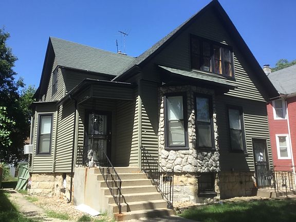 2nd image of 208 N Mason Ave