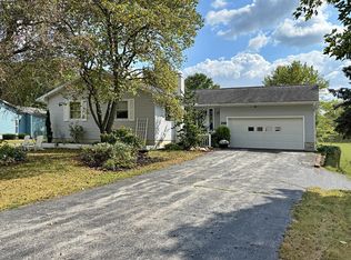 734 E Township Rd #122, Tiffin, OH 44883