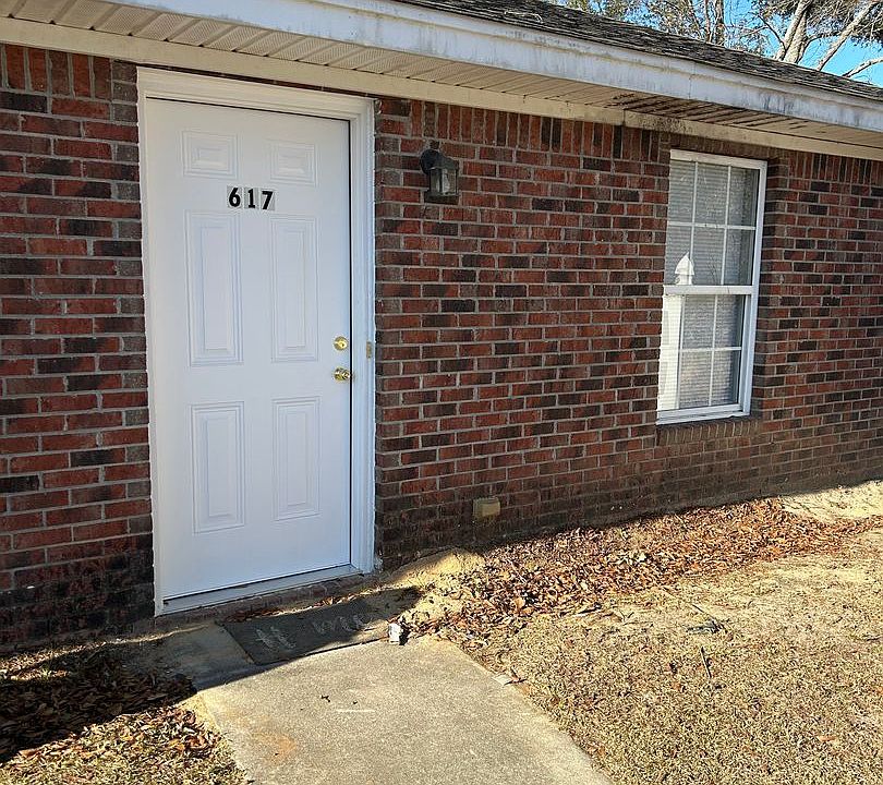 1st image of 601 Casa Ct #617