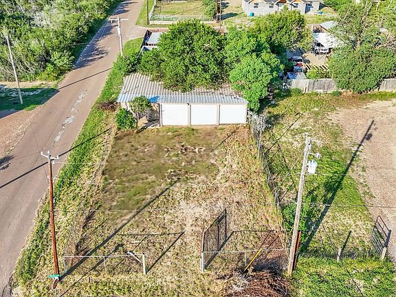 4th image of 5302 Pety Ln