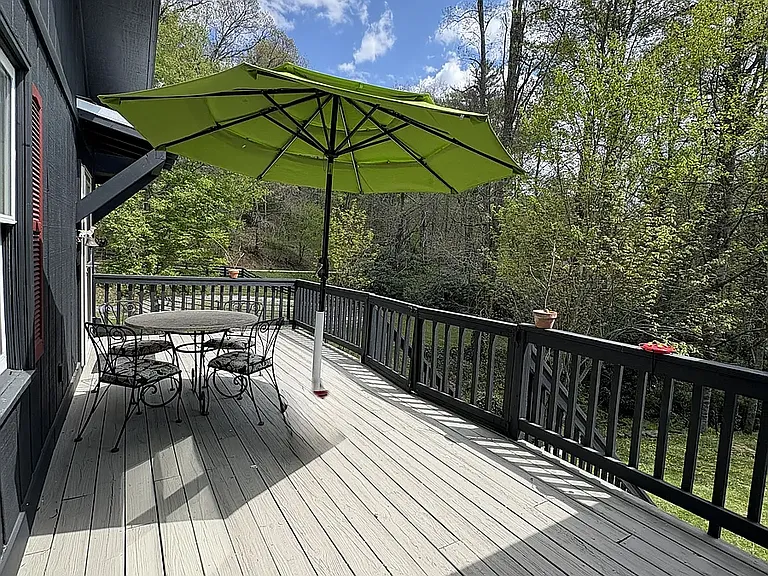 281 Marlett Rd — Photo 4