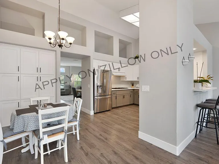 3319 Chapelle Dr — Photo 13