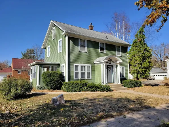 2001 Merner Ave, Cedar Falls, IA 50613
