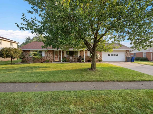 1304 Westbrook Dr, Kokomo, IN 46902