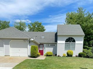 850 B Ardmore Rd, Monroe Township, NJ 08831