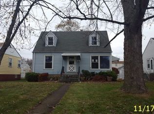 7431 Baring Pkwy, Hammond, IN 46324