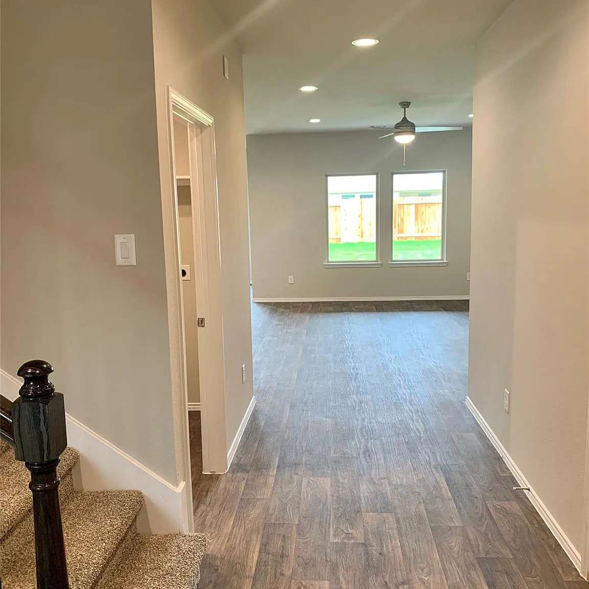 4 bed, 3.0 bath, 2294 sqft, $2,650 — Photo 2