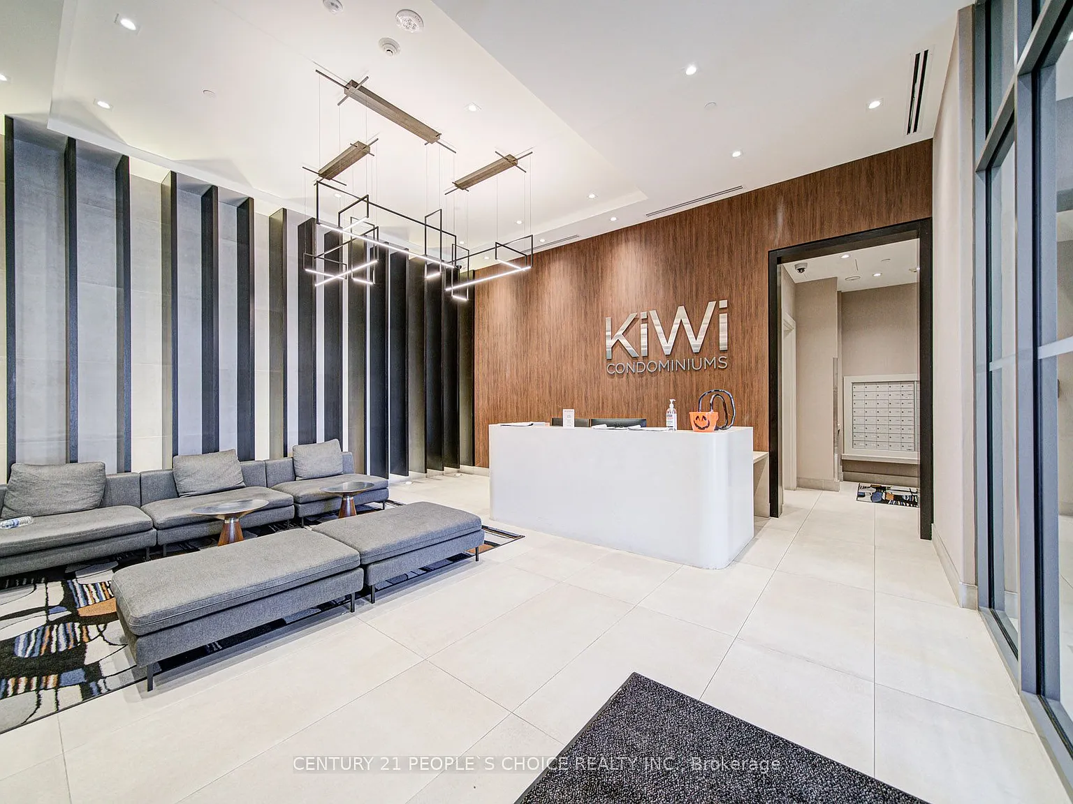2 bed, $2,500 — Photo 4