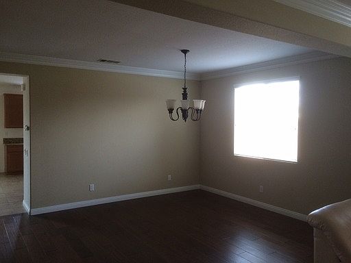3rd image of 6807 Highland Dr