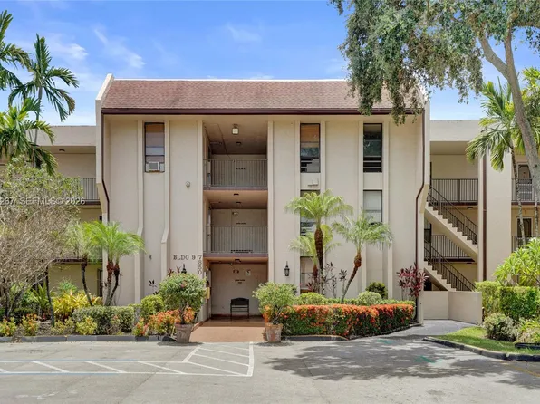 7850 W McNab Rd APT 210, Tamarac, FL 33321