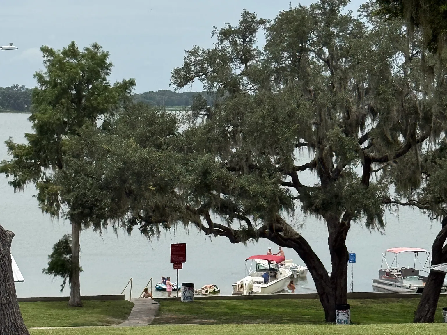 W Bay Ave, Eagle Lake — Photo 1