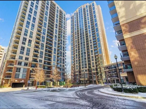5 Michael Power Pl Unit 505, Toronto, ON M9A 0A3