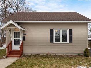 207 Church St, North Syracuse, NY 13212