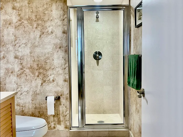16500 Collins Ave #642 — Photo 20
