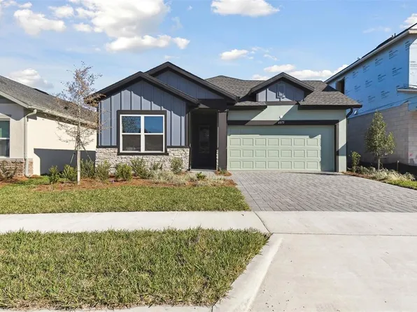 6075 Sacred Oak Ave, Mount Dora, FL 32757