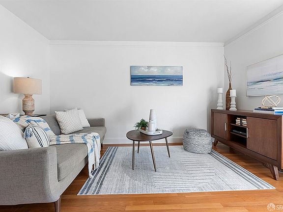 2nd image of 779 La Playa St #2