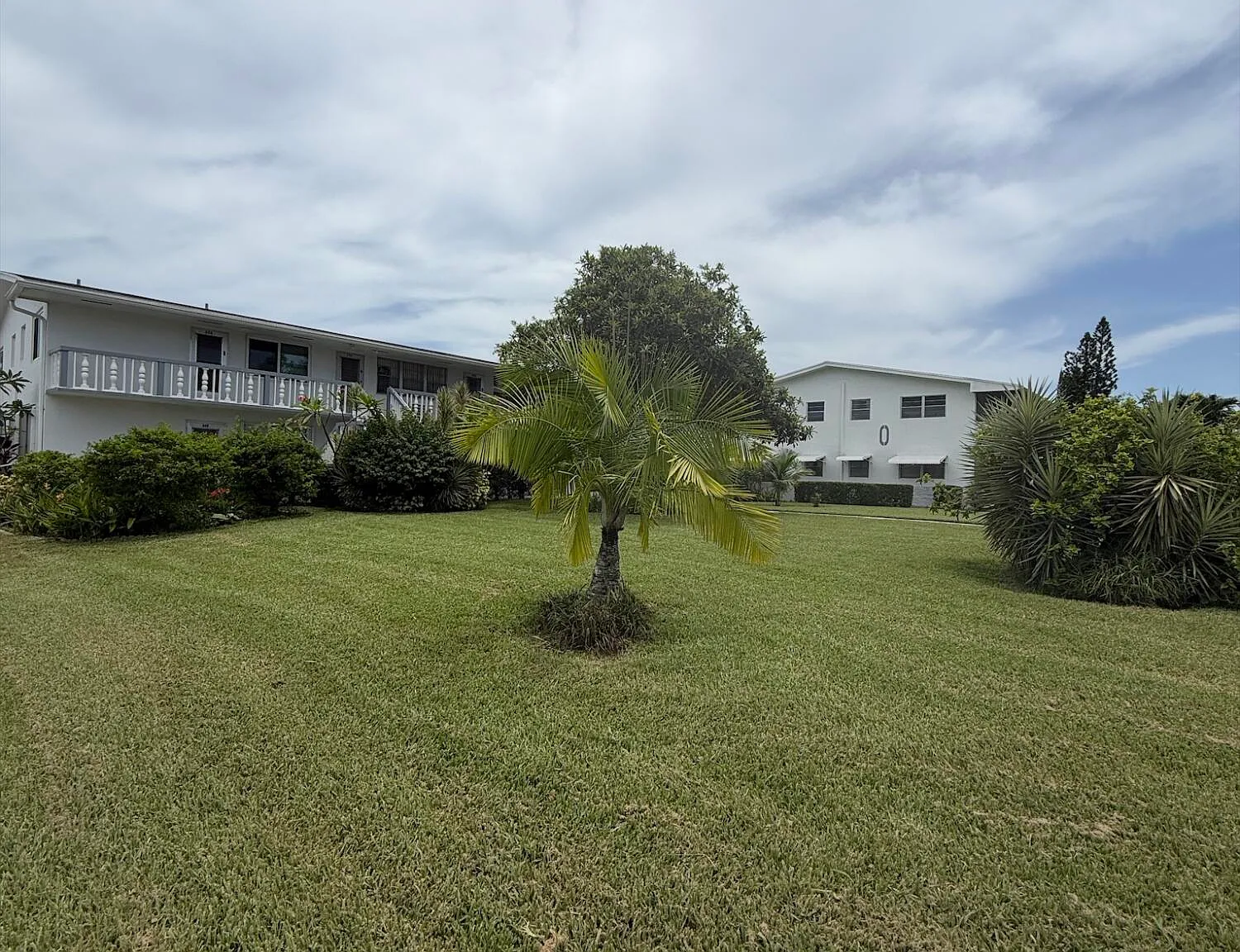1 bed, 1.0 bath, 615 sqft, $1,400 — Photo 2
