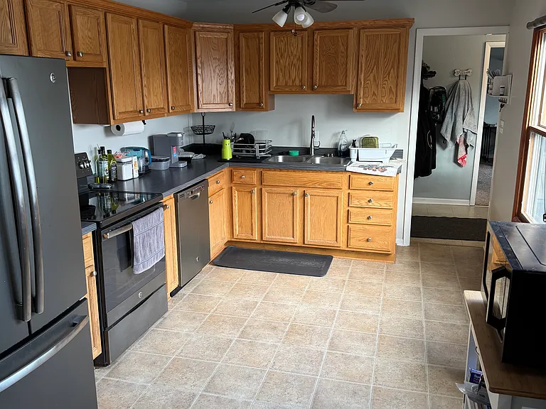 2349 Bellehaven Rd — Photo 10