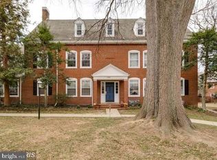 3353 S Stafford St APT B1, Arlington, VA 22206