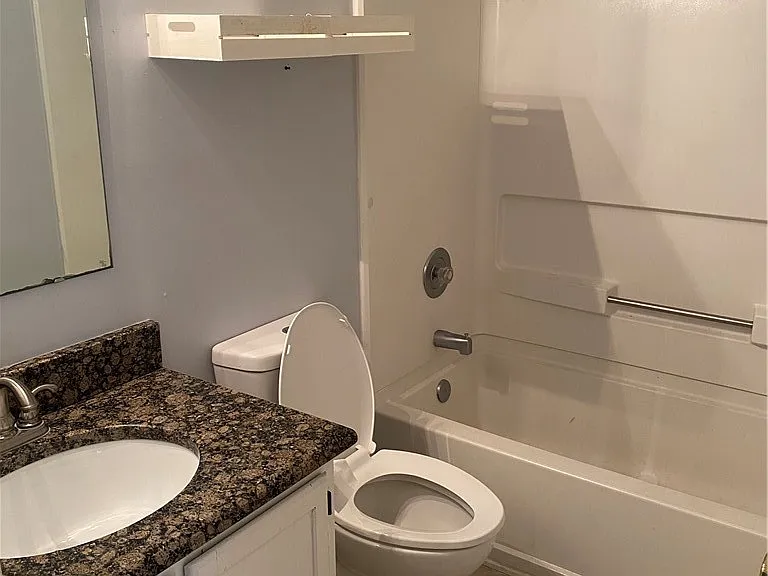 1728 Empress Ln — Photo 15