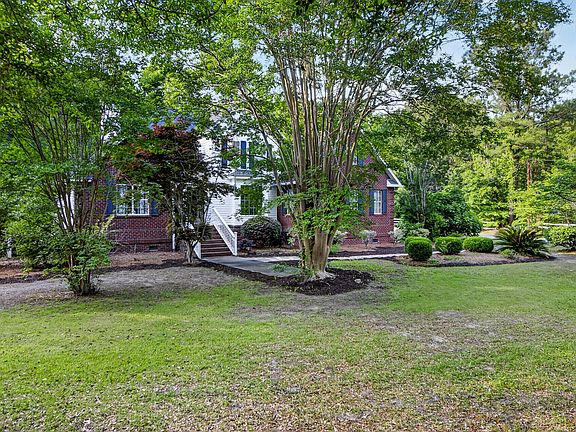 4th image of 1882 Central Park Rd