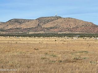 28264 W Fort Rock Rd, Seligman, AZ 86337