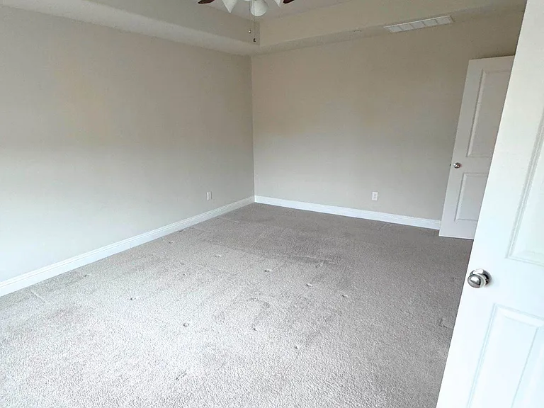 3641 Harebell Dr — Photo 9