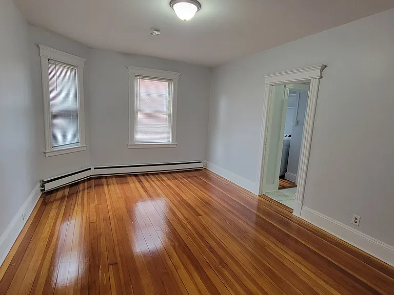 119 Sisson Ave #1S — Photo 18