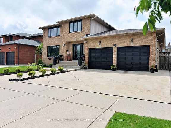 2nd image of 43 Regalview Dr