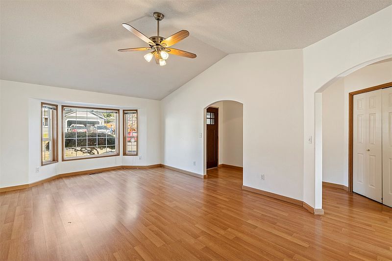 2nd image of 7601 NE 57th Circle