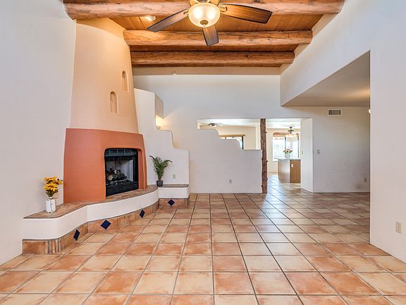 3rd image of 9036 N Jessy Ln