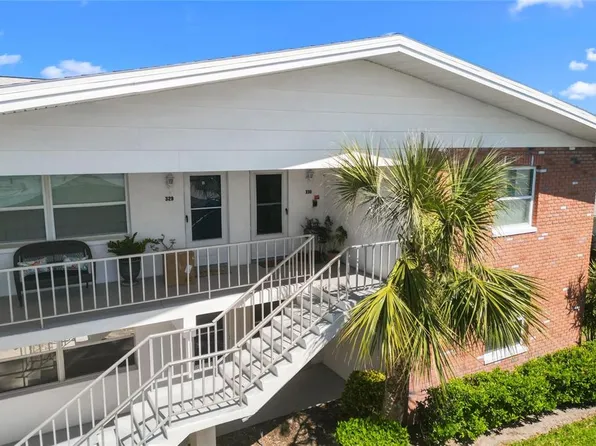 330 Brandy Wine Dr #330, Largo, FL 33771