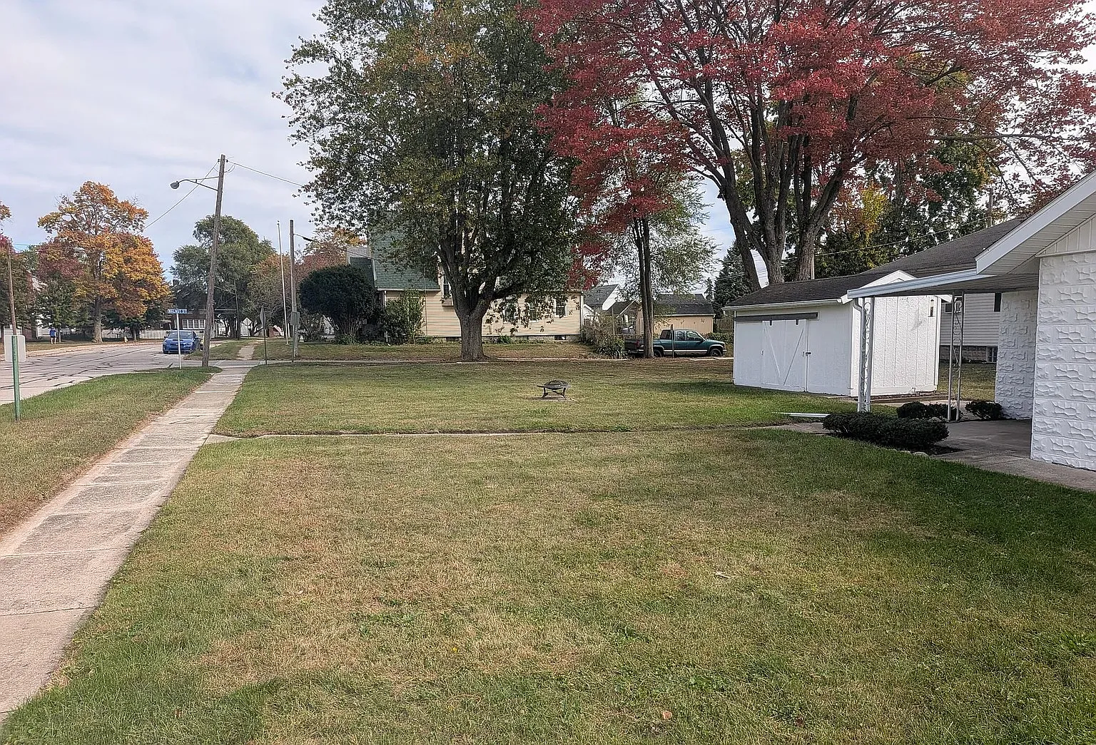 2 bed, 972 sqft, $1,195 — Photo 2