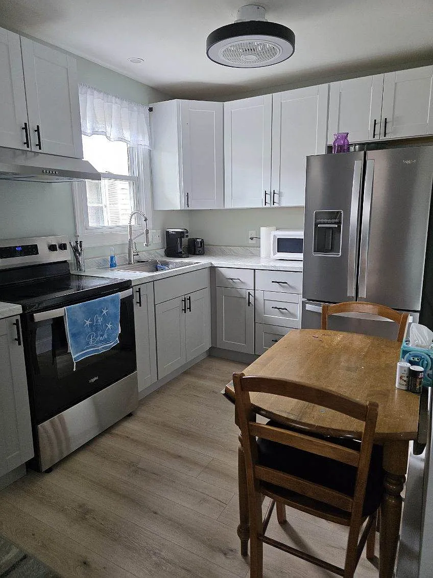 3618 Bayshore Ave — Photo 3