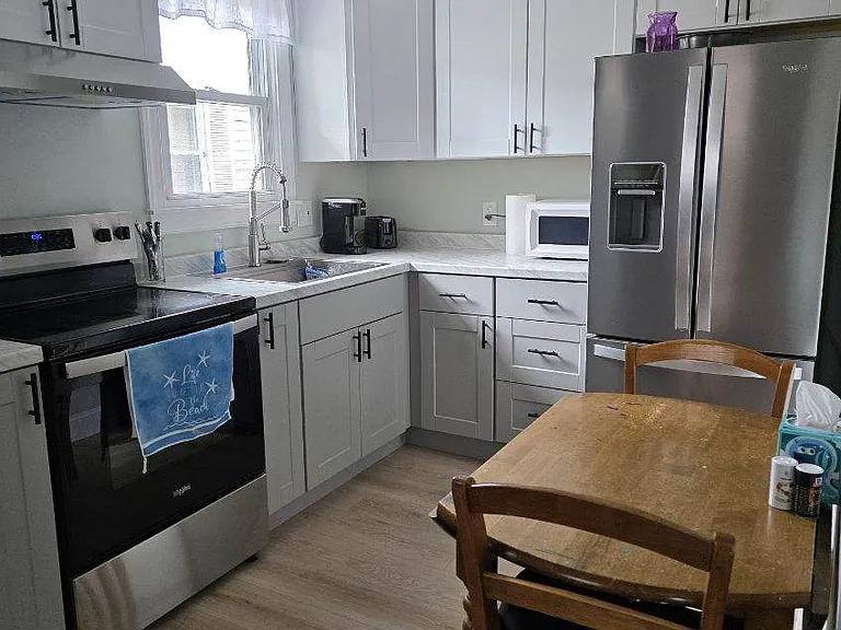 3618 Bayshore Ave #A — Photo 3