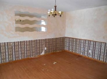 4th image of 13273 Glenhaven Ave