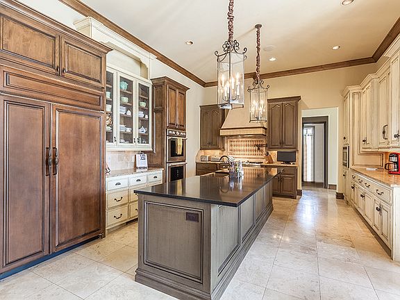 4th image of 14825 Aurea Ln