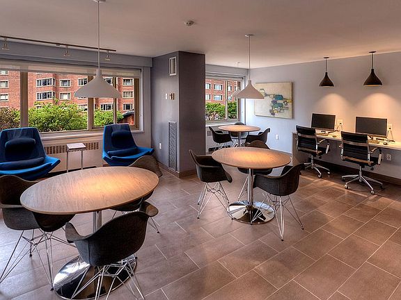 4th image of 1300 N Lake Shore Dr #1010