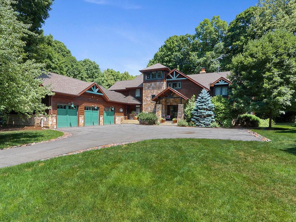 1st image of W4499 South Lakeshore DRIVE