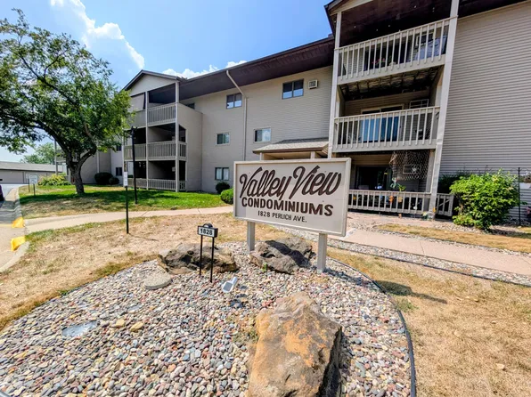 1828 Perlich Ave APT 1B, Red Wing, MN 55066