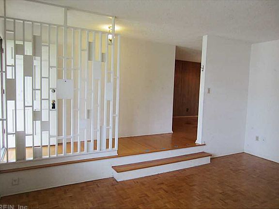2nd image of 5371 Sir Barton Dr