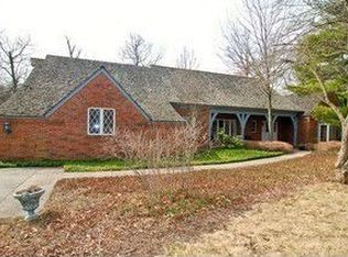 1201 Turicum Rd, Lake Forest, IL 60045