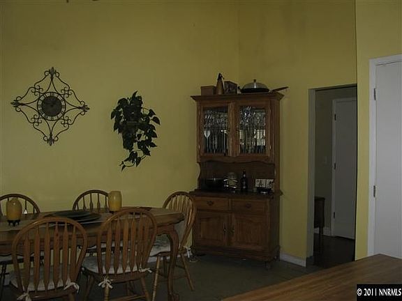 4th image of 6955 Sunkist Dr