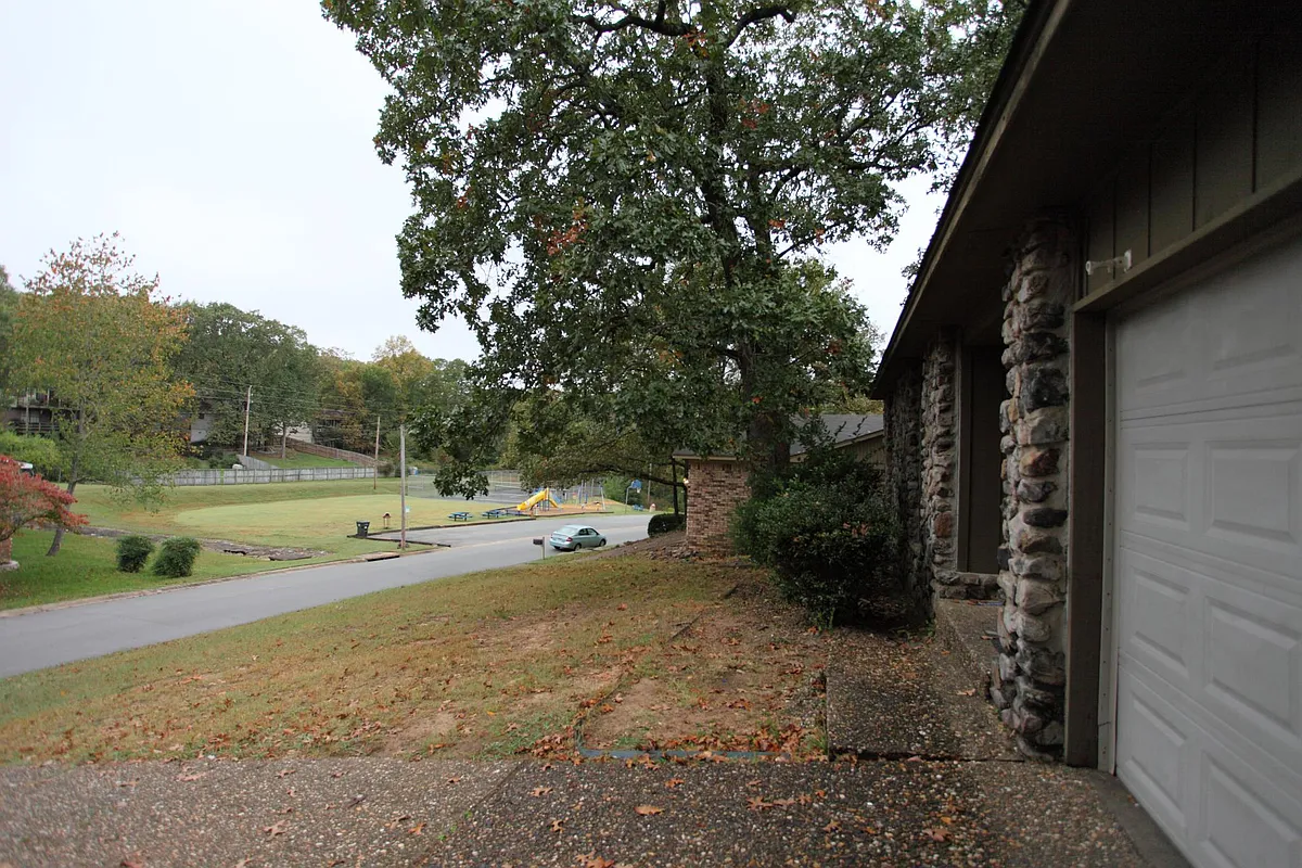 Building Photo - 12000 Desoto Forest Dr