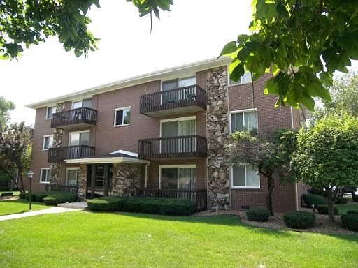 1st image of 10320 Parkside Ave APT 1NW