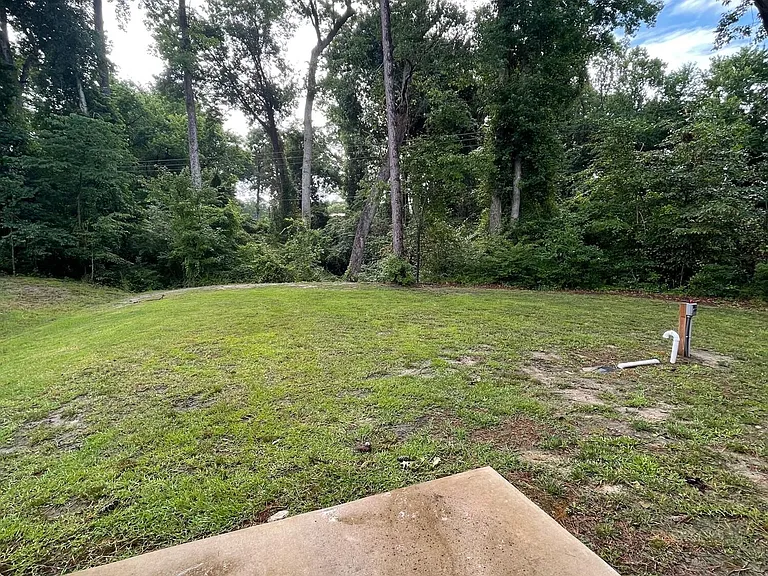 1000 Onsville Dr — Photo 32