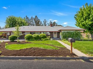 763 NW Canyon Dr, Redmond, OR 97756