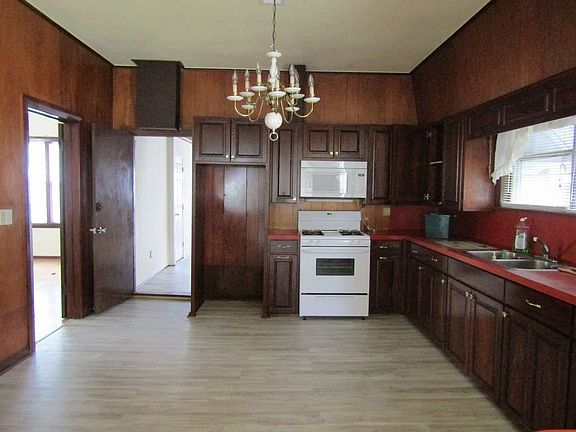3rd image of 325 Avenue C