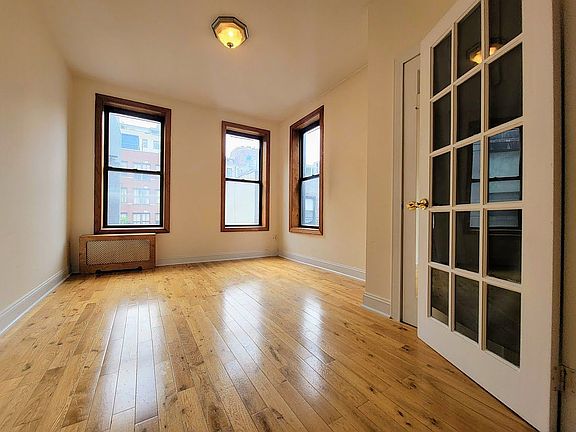 4th image of 274 W 19th St #4U