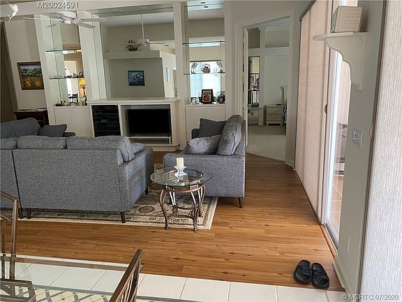 5th image of 8448 SE Palm Hammock Ln